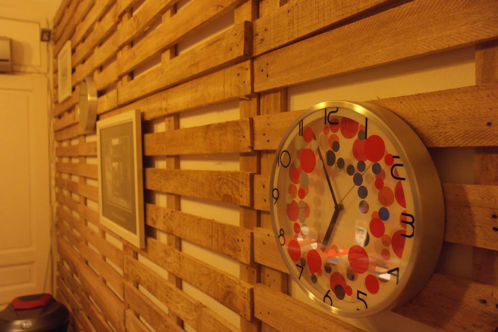 Time Hostel Belgrade Extérieur photo