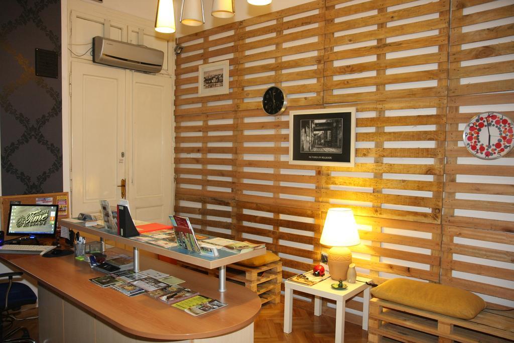 Time Hostel Belgrade Extérieur photo