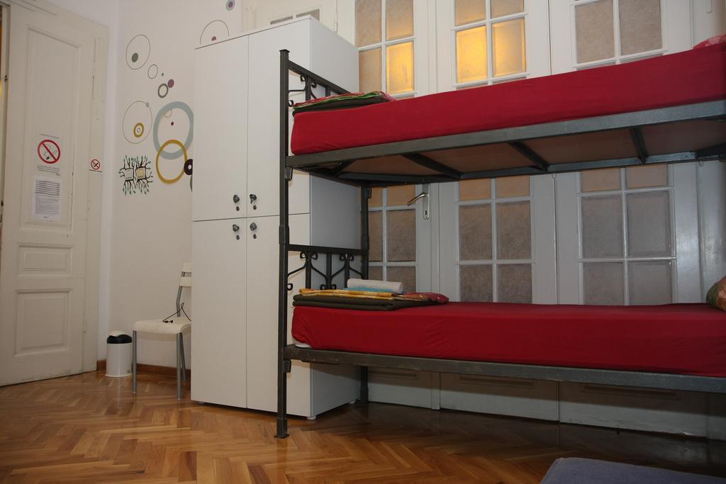 Time Hostel Belgrade Chambre photo