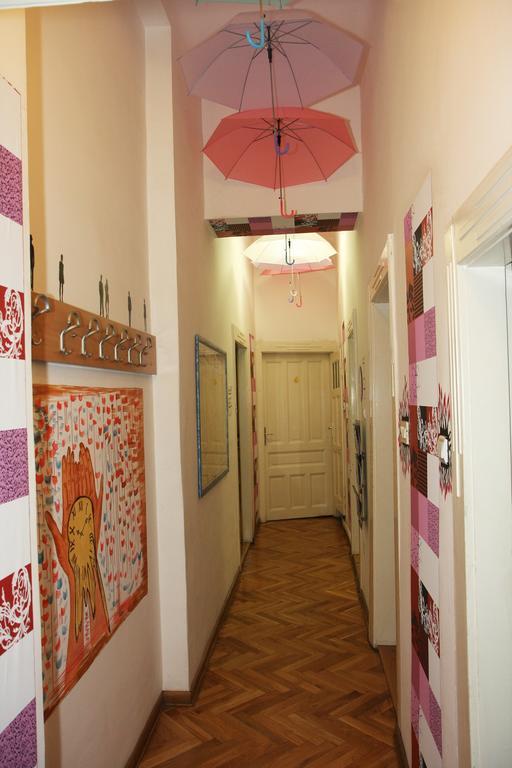 Time Hostel Belgrade Extérieur photo