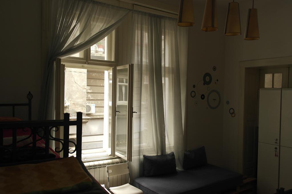 Time Hostel Belgrade Extérieur photo